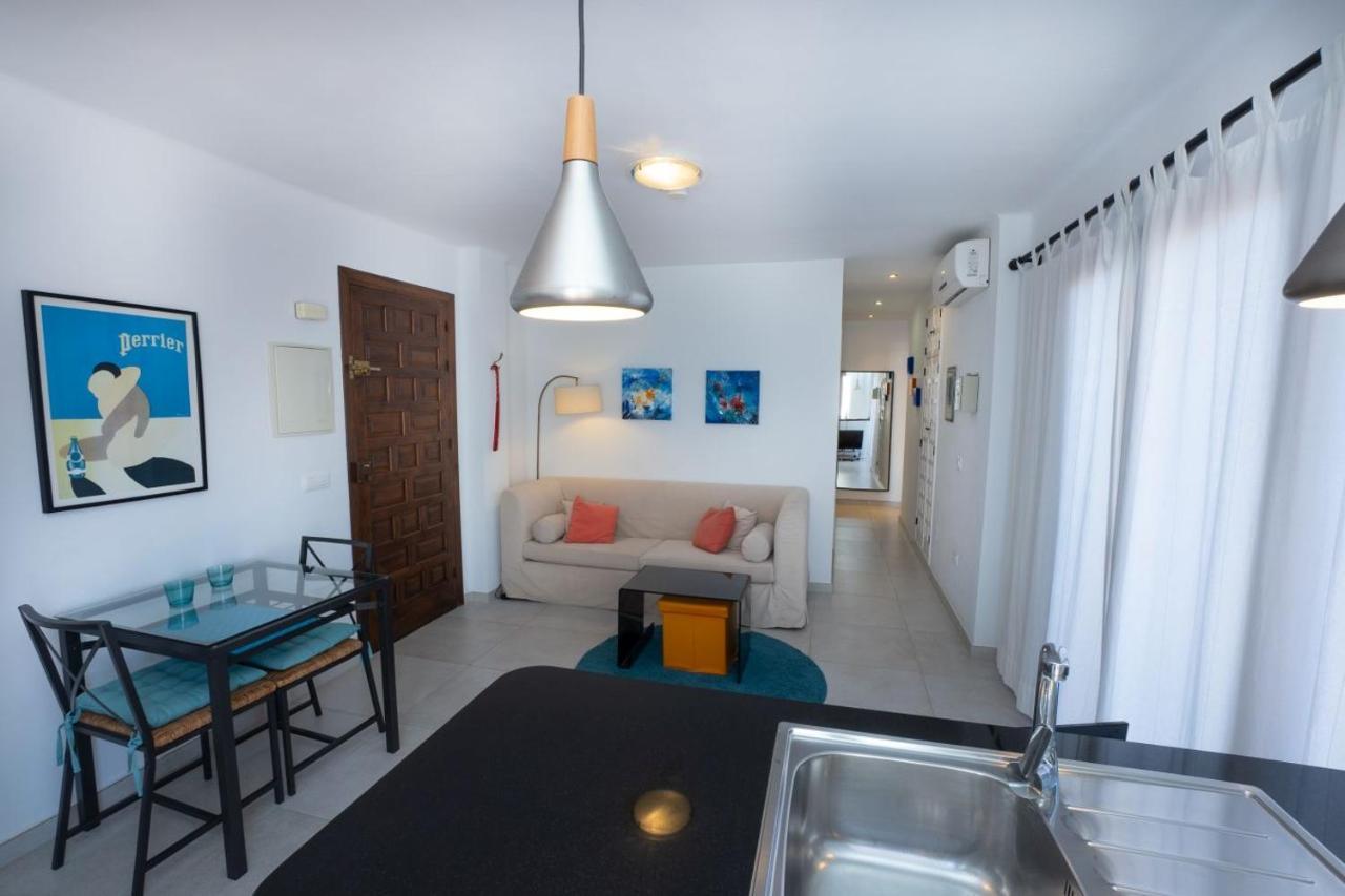 Capistrano Playa 712 Menyber Apartman Nerja Kültér fotó