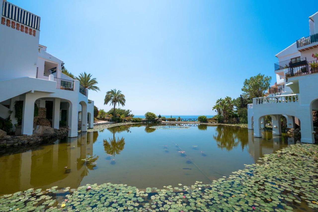 Capistrano Playa 712 Menyber Apartman Nerja Kültér fotó